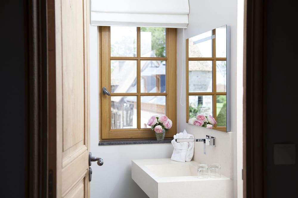 Manoir De Surville Surville  Экстерьер фото