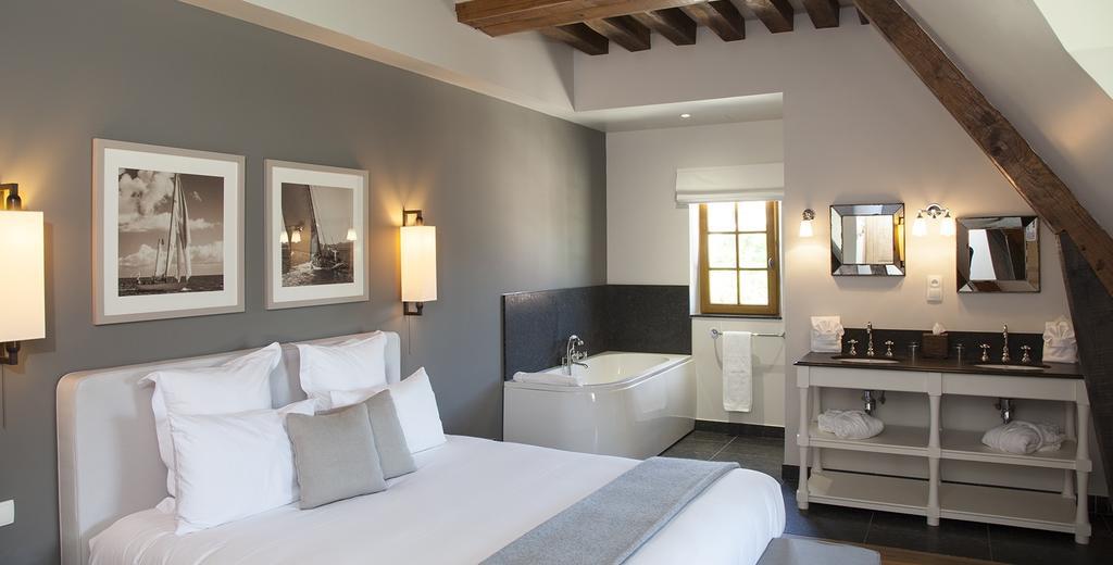 Manoir De Surville Surville  Номер фото
